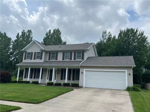5908 Sun Ct, Erie, PA 16509