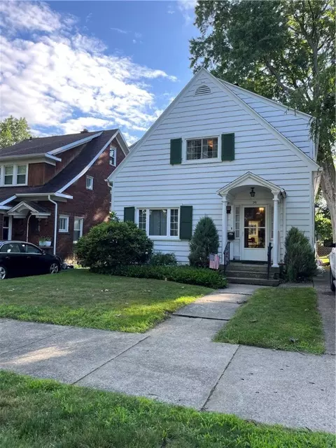 240 Beverly Dr, Erie, PA 16505