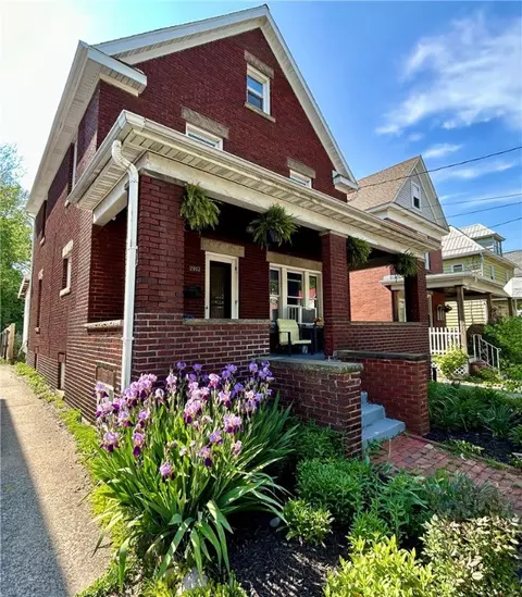 2902 Glenwood Park Ave, Erie, PA 16508