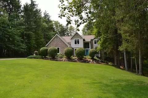 12856 Forrest Dr, Edinboro, PA 16412