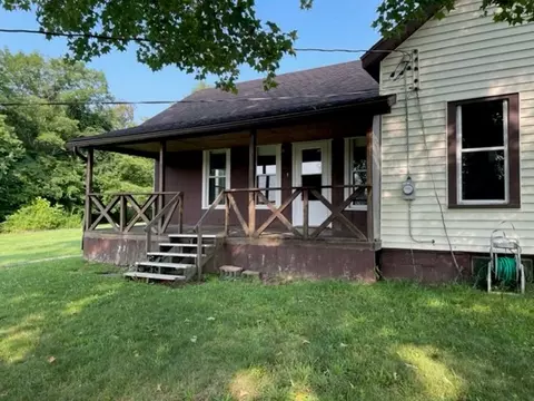 10821 Keepville Rd, Albion, PA 16401