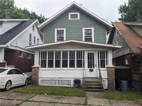 2404 Liberty St, Erie, PA 16502