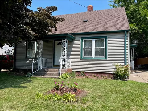 2113 Mcclelland Ave, Erie, PA 16510