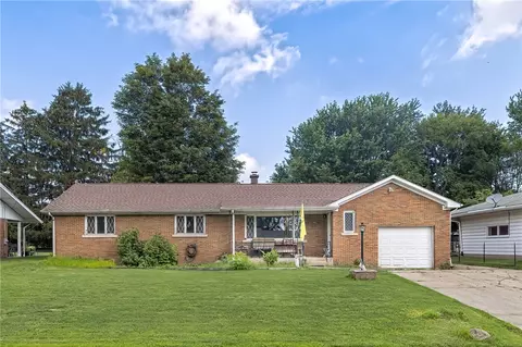 862 W 51st St, Millcreek, PA 16509