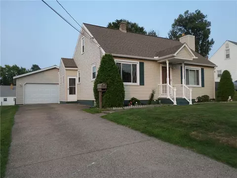 4229 Carney Ave, Erie, PA 16510