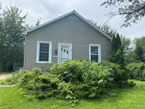 3120 Hampshire Rd, Millcreek, PA 16506