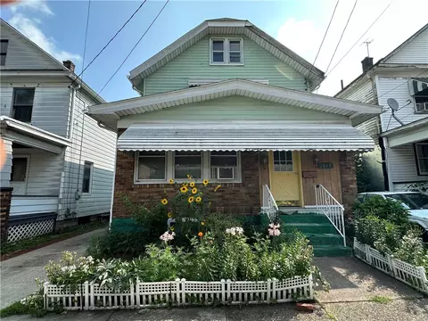 2615 Van Buren Ave, Erie, PA 16504