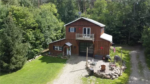 1582 Cronin Rd, Waterford, PA 16441