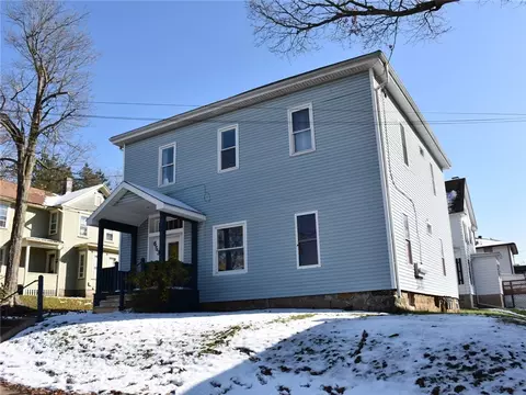 653 Main St, Meadville, PA 16335