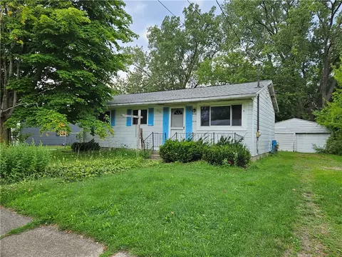 2730 E 30th St, Erie, PA 16510