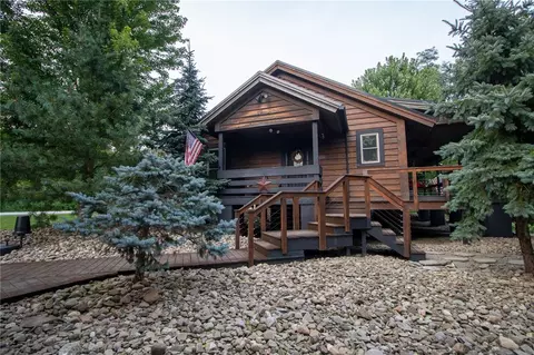 6941 Sterrettania Rd, Fairview, PA 16415