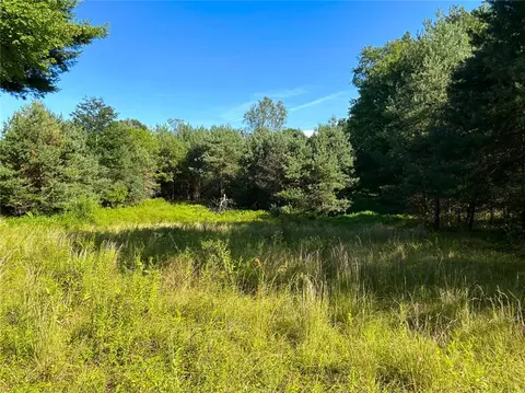 20-02 38a Wallaceville Rd, Titusville, PA 16354