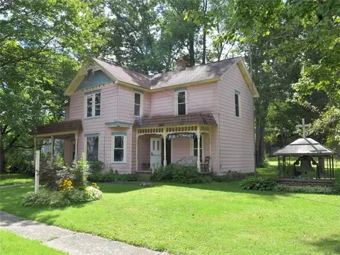 21713-21715 Cussewago St, Venango, PA 16440