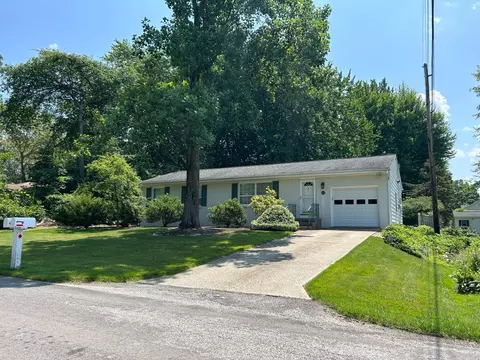 4045 Feidler Dr, Erie, PA 16506