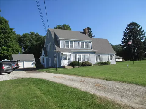 8918 W Ridge Rd, Girard, PA 16417
