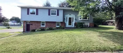 741 Wright St, Corry, PA 16407