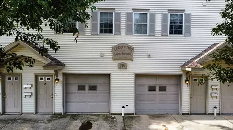 718 W 2nd St, Erie, PA 16507