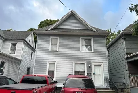 923 E 25th St, Erie, PA 16503