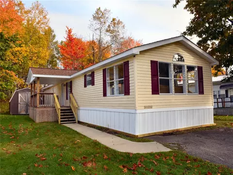 11168 Lawrence Loop, Meadville, PA 16335