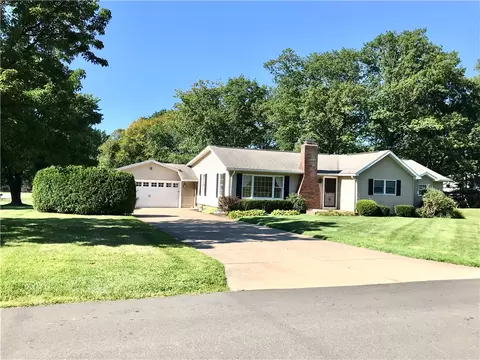 3754 Feidler Dr, Erie, PA 16506