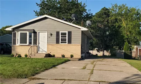2114 Schaper Ave, Erie, PA 16502