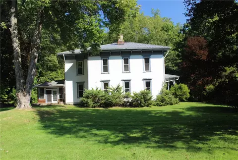 16254 Harmonsburg Rd, Meadville, PA 16335