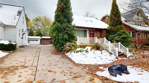 141 E 37 St, Erie, PA 16504