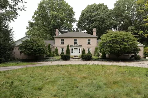 4866 Wolf Rd, Erie, PA 16505