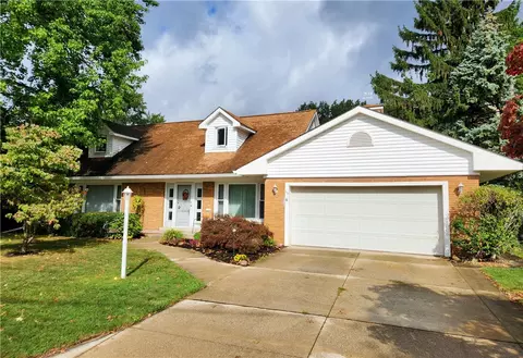 316 W 39th St, Erie, PA 16508