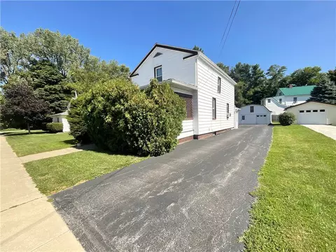 50 Blaine St, North East, PA 16428