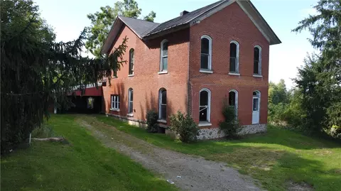 19572 Route 89, Corry, PA 16407