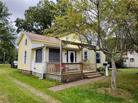 2331 Lake St, Lake City, PA 16423
