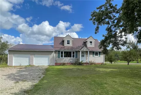 10495 Route 97 Rte N, Waterford, PA 16441