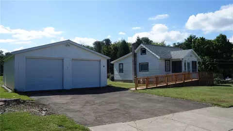 69 Wellington St, North East, PA 16428