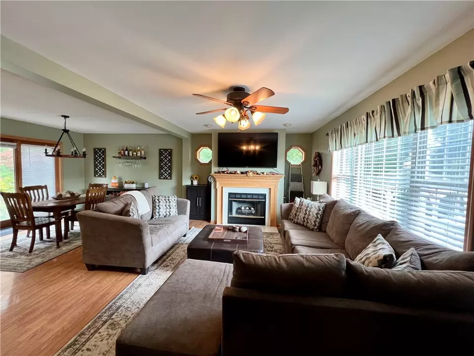  1283 N Main St, Russell, PA 16345 photo 15