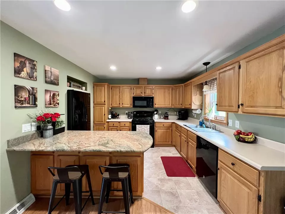  1283 N Main St, Russell, PA 16345 photo 13