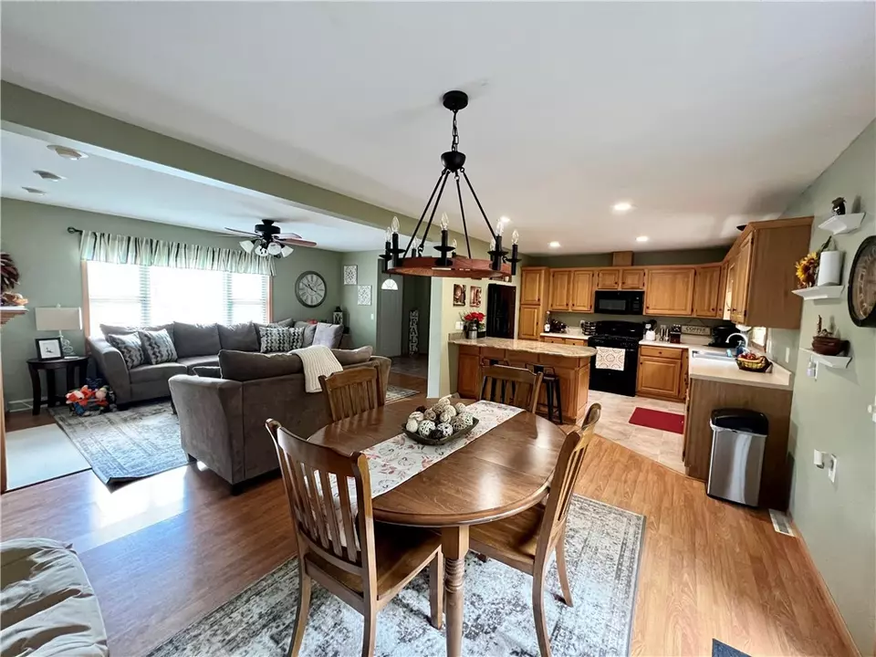  1283 N Main St, Russell, PA 16345 photo 12