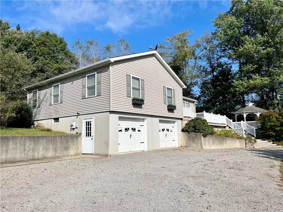  1283 N Main St, Russell, PA 16345 photo 4