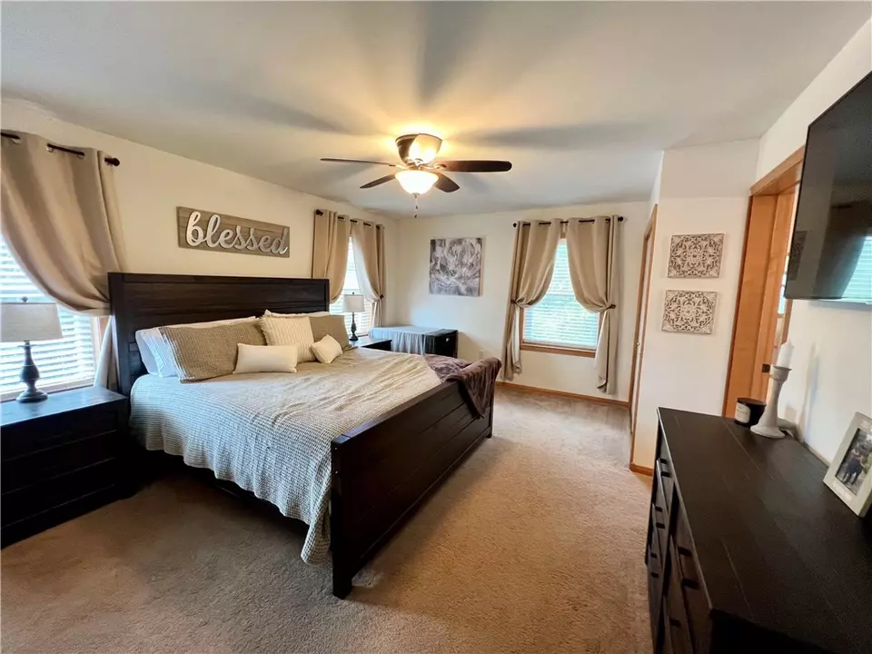  1283 N Main St, Russell, PA 16345 photo 18