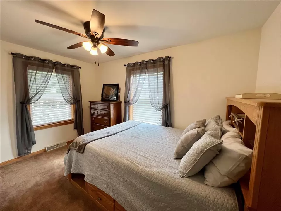  1283 N Main St, Russell, PA 16345 photo 22