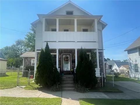 2916 Pennsylvania Ave, Erie, PA 16504