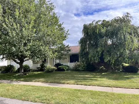 5227 Mill St, Erie, PA 16509