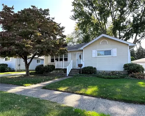 1453 W 37th St, Erie, PA 16508