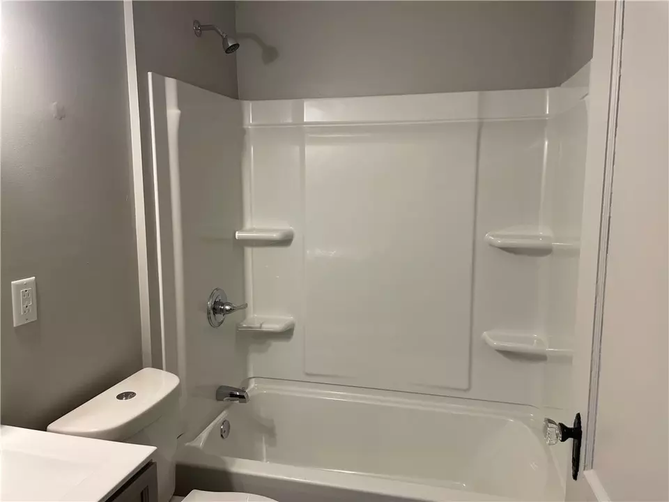  2320 Buffalo Rd, Erie, PA 16510 photo 12