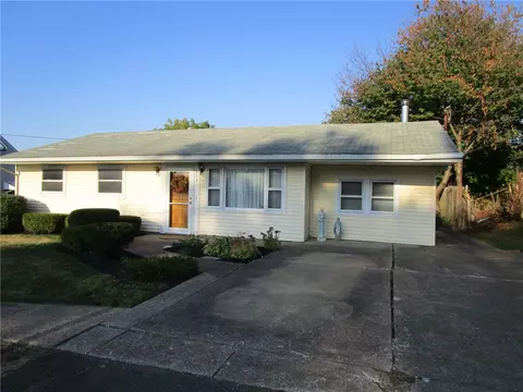 3921 Pennsylvania Ave, Erie, PA 16504