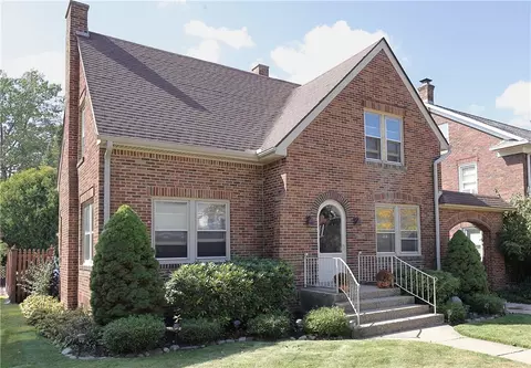 3920 Beech Ave, Erie, PA 16508