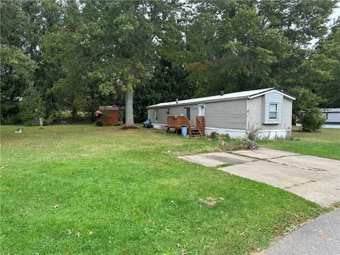 11682 Route 97 N #11, Waterford, PA 16441