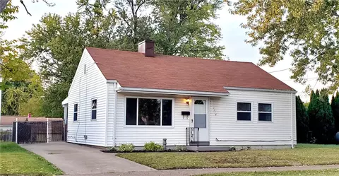 1114 W 38th St, Erie, PA 16508