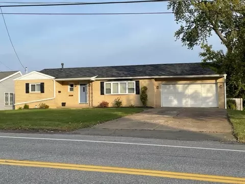 1228 W Grandview Blvd, Erie, PA 16509