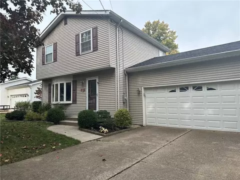 1420 E 37th St, Erie, PA 16504